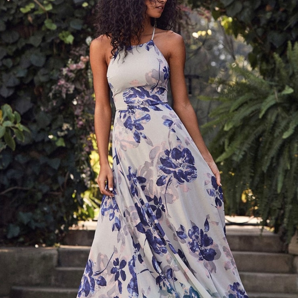 NWT Lulus All I Need Grey Floral Print Lace-Up Maxi Dress (Medium)
